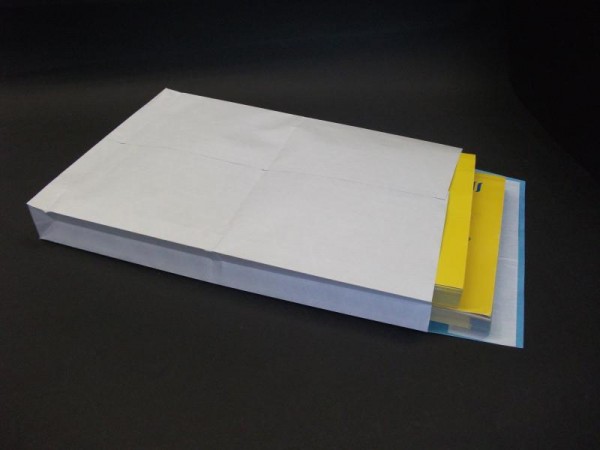 Faltentasche weiß fadenverstärkt 250 x 353 x 40 mm DIN B4 - 250 Stück